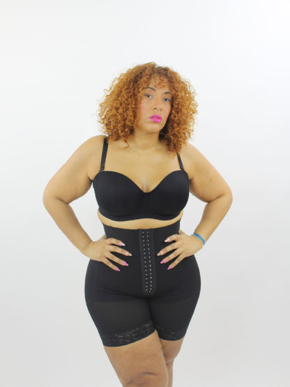 Gaine short Ultra Sculptant – Confort et Silhouette Parfaite